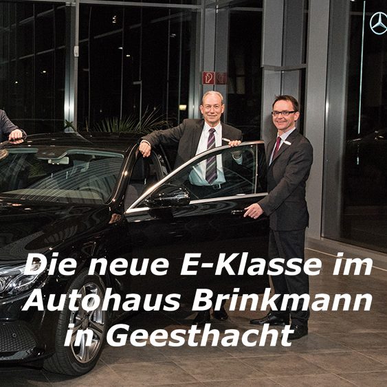 Videopräsentaion eines neuen Mercedes-Models